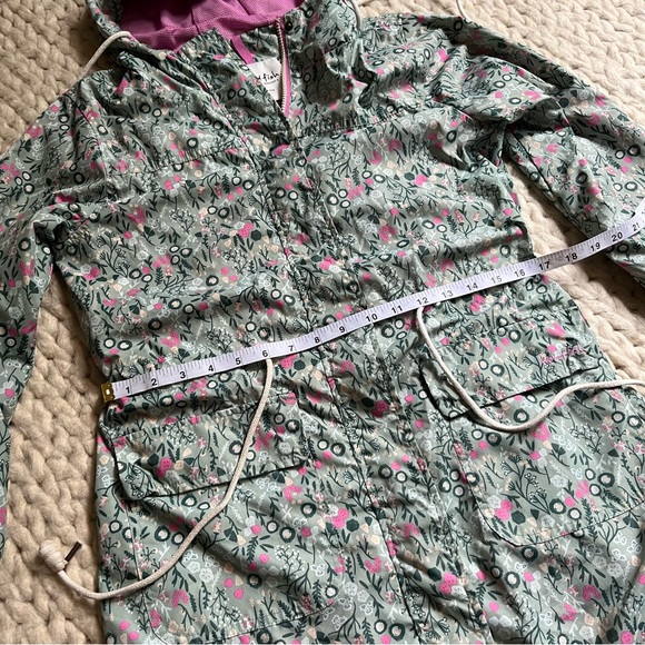 Spring Floral Weird Fish Long Jacket | Medium - Picture 11 of 17